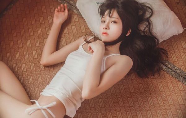 乡村婬乱肉体狂欢_BD英语BD在线观看