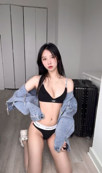 亚洲欧美精品一区二区_剧情片免费高清观看