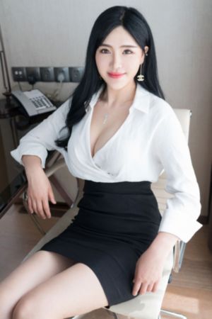边吃胸边膜下免费版试看_1080超清在线观看