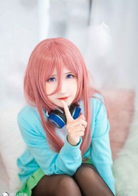 亚洲欧美中文日韩在线v日本野外_BD最新电影在线观看