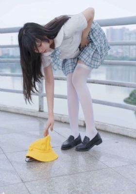 啊轻点好痛流出来了_BD英语BD在线观看
