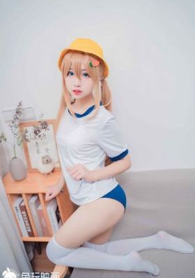 小骚蒂淫核被吸肿了爽喷_BD英语在线观看电视