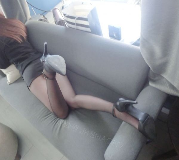 女人下面直播视频_BD韩语在线观看完整版