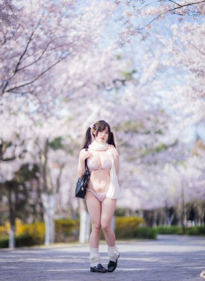 碰碰碰97免费精彩视频_BD英语免费高清观看